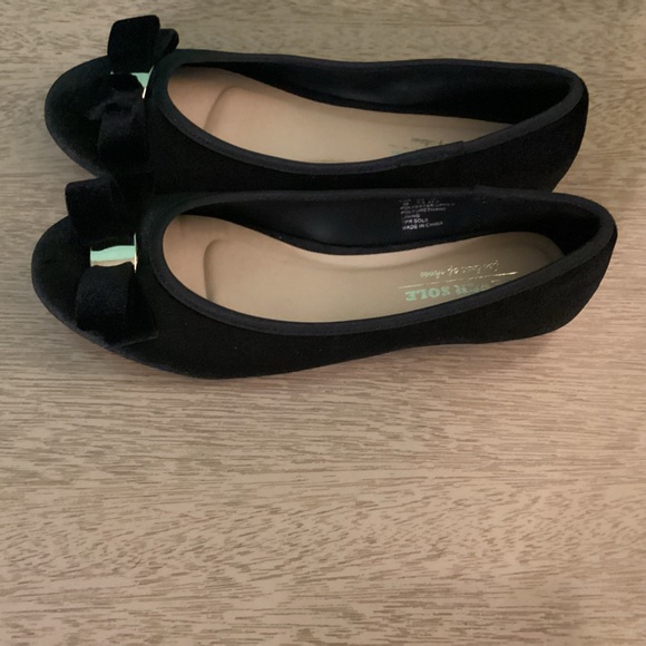 Feversole Women's Size 7.5 Cute Bow Trim Ballet Flats Black Velvet NWOT - Picture 11 of 14
